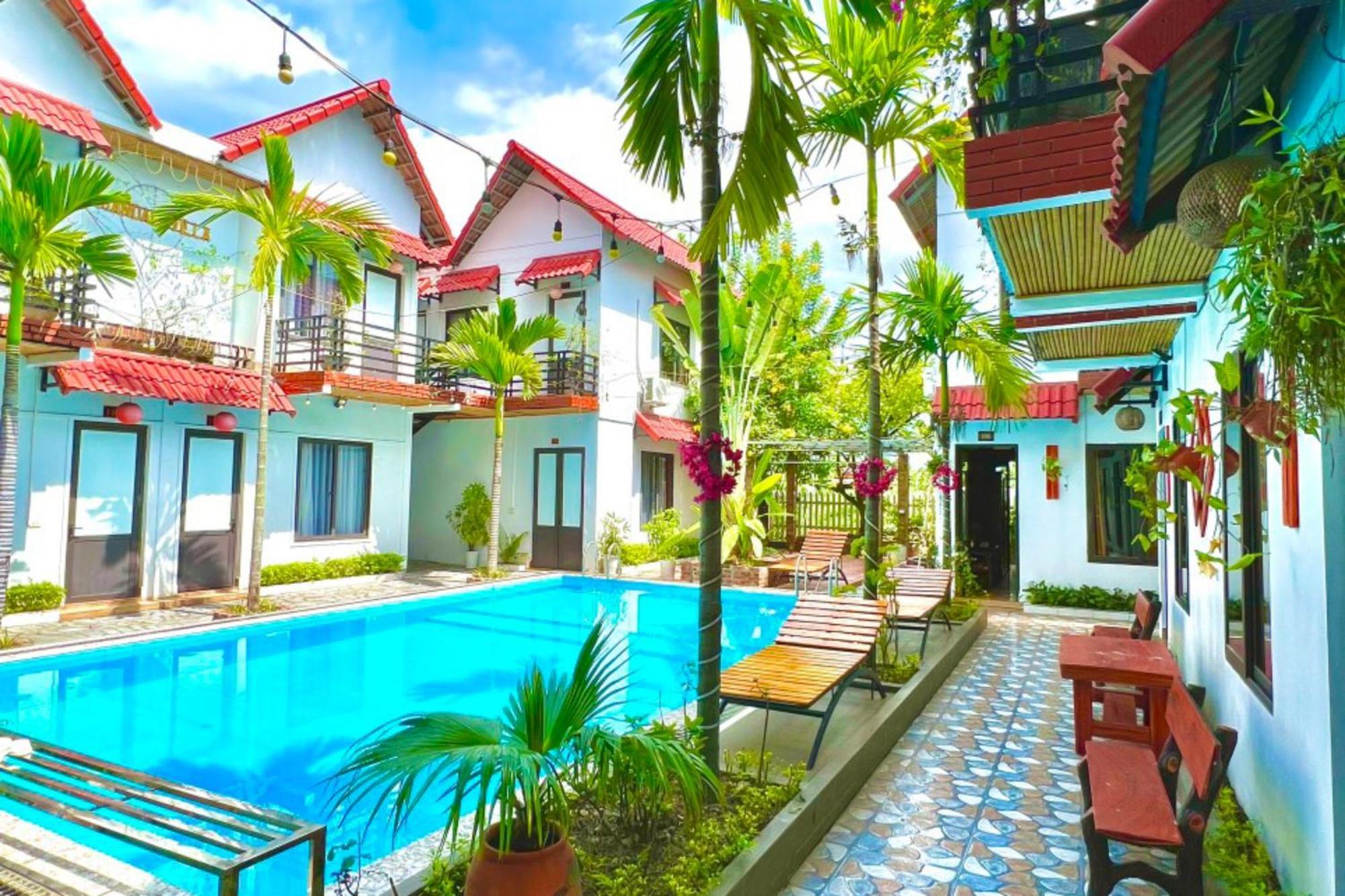 The Pineapple House Bed and Breakfast Νιν Μπιν Εξωτερικό φωτογραφία